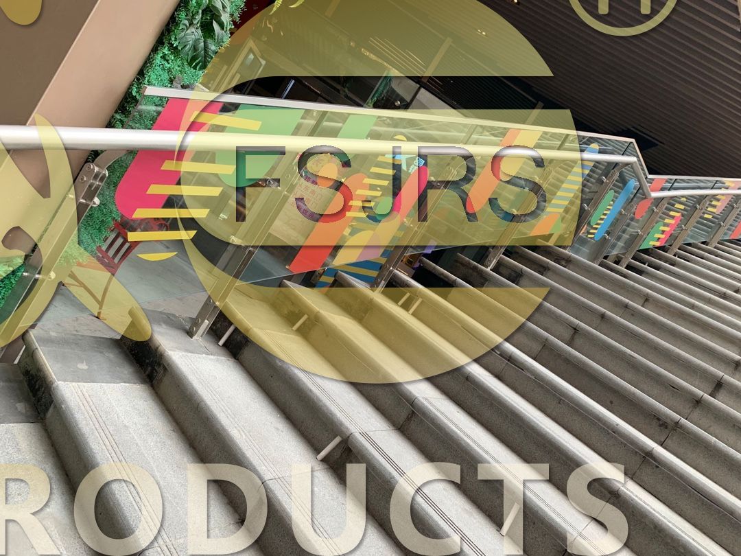 怎么避免不銹鋼立柱護欄搖晃的現(xiàn)象呢？